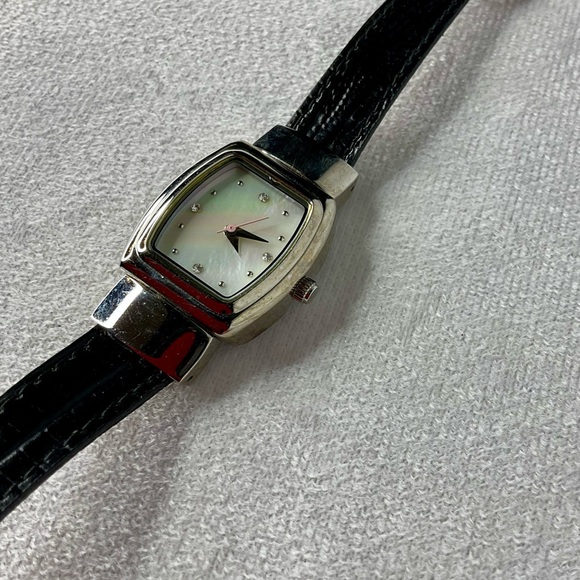 Mary Kay Mother Of Pearl Watch Black Band - Picture 3 of 7